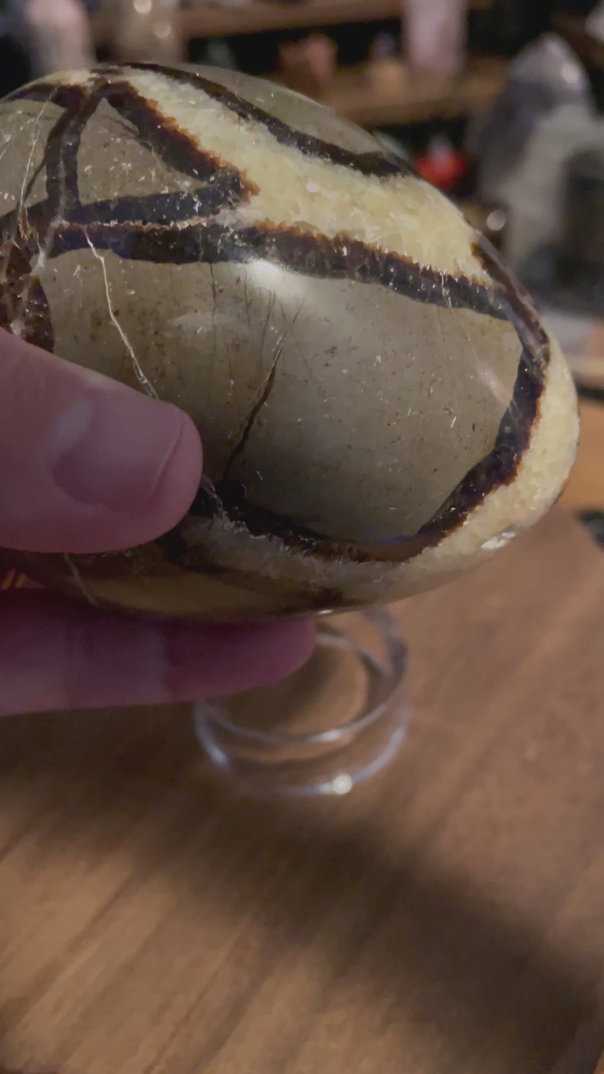 Big Mama Septarian Egg - UV Reactive - 22.9 oz